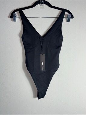 Fashion Nova Black V-Neck Thong Bodysuit